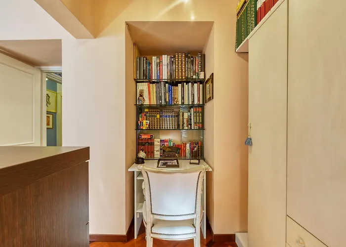 Vespasiano Luxury For 4 דירה *
